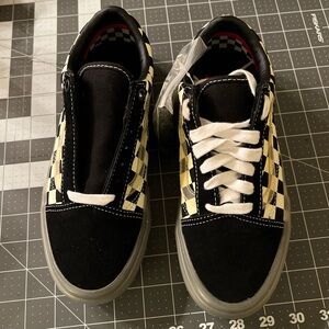 NEW Vans Old Skool Glow in The Dark Men's 5.5